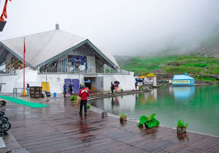 Hemkunt Sahib Darshan Tour