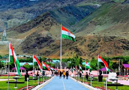 Leh Ladakh to Nubra Pangong Tour from Amritsar